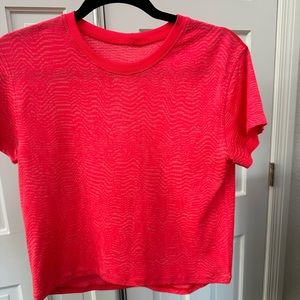 Lululemon Train to Be Sz 8